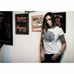 Sullen Clothing T-shirt à Dos Torsadé Pour Femmes - Solstice 8 Sullen Clothing T-shirt à Dos Torsadé Pour Femmes - Solstice -T-Shirts soldes sullen clothing t shirt r dos torsade pour femmes solstice3